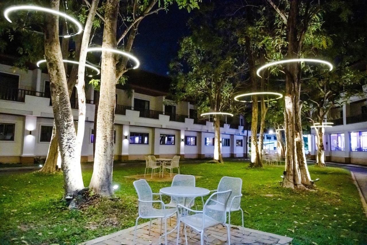 President Hotel Udonthani Kültér fotó